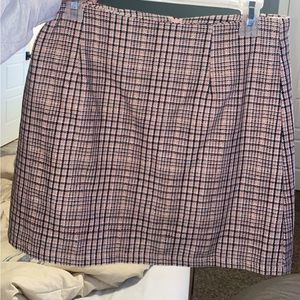 Plaid skirt! worn once! size medium